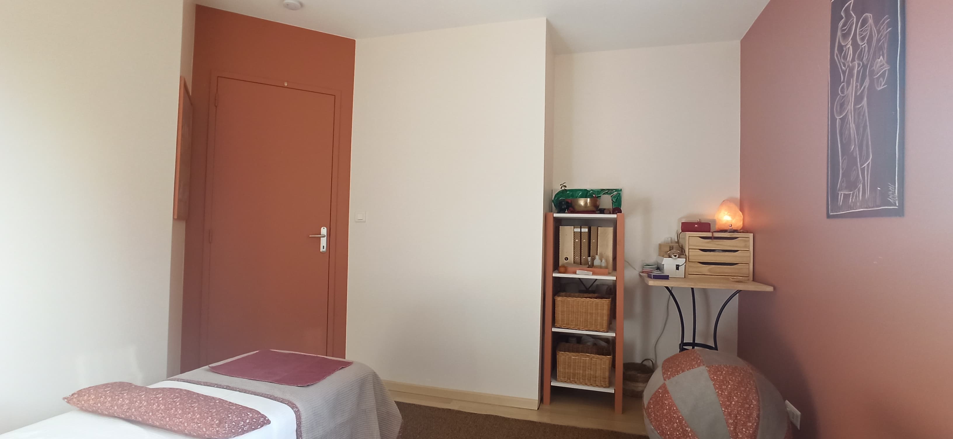 Salle de réflexologie — détail déco 2